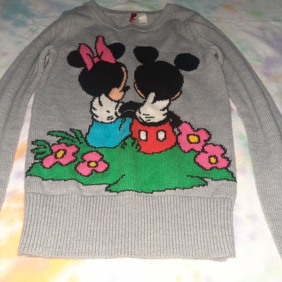 Mickey And Minnie Mouse Sweater H&M Divided - Picture 2 of 14